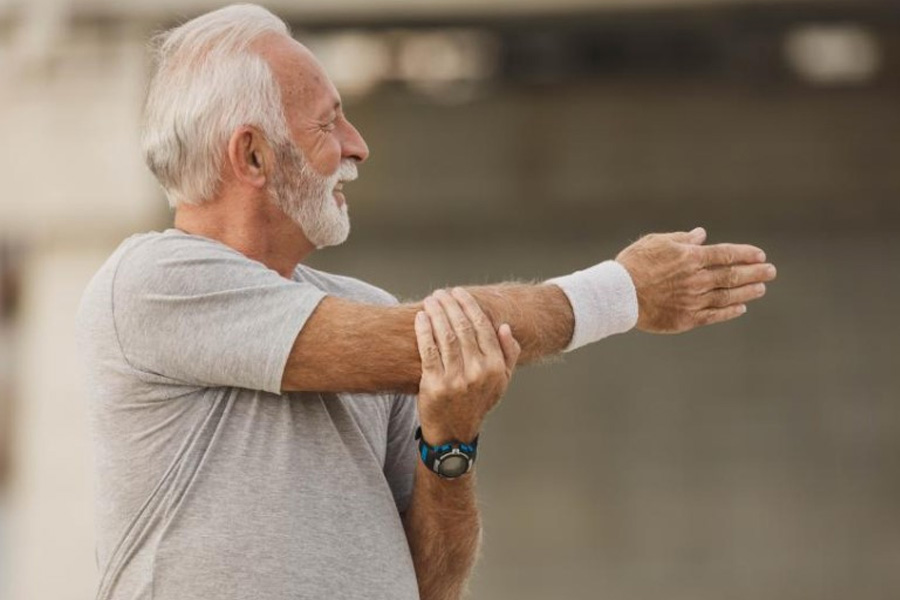 Telovadba za starejše Junaki na domu